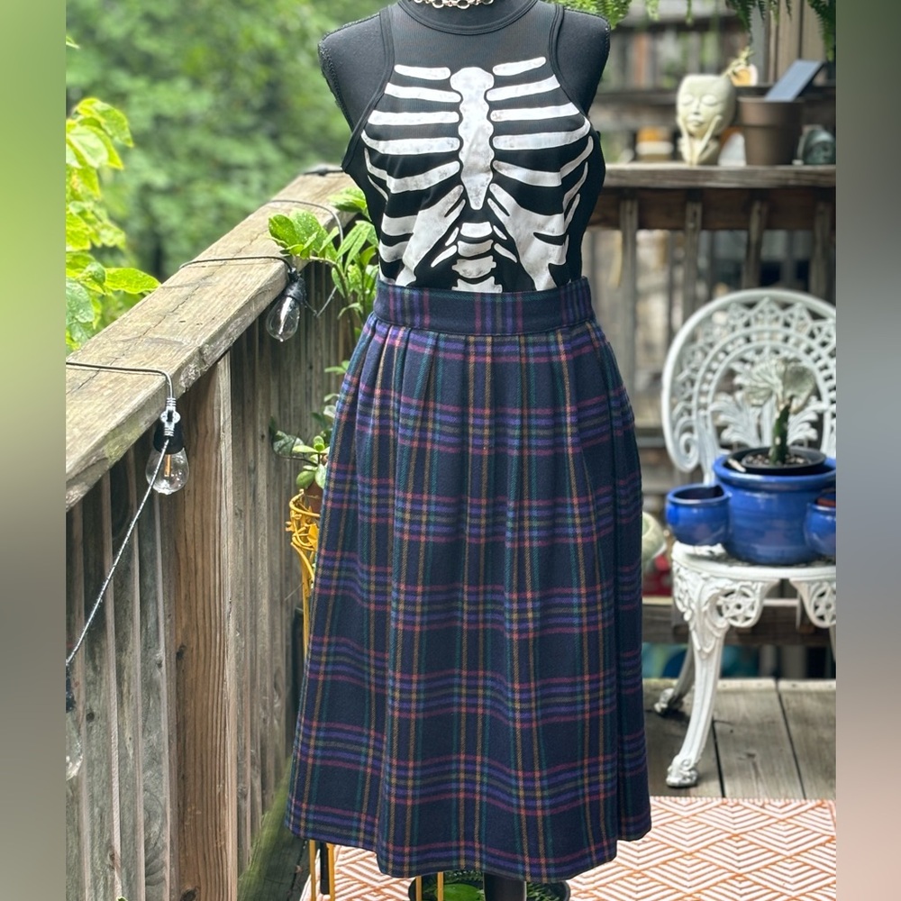 Vintage Kensington Square Wool Pleated Plaid Button Skirt